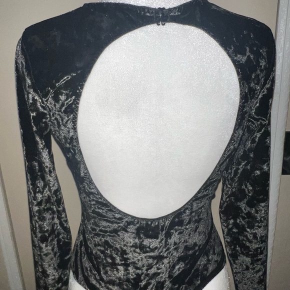 Victoria’s secret bodysuit - Picture 2 of 4